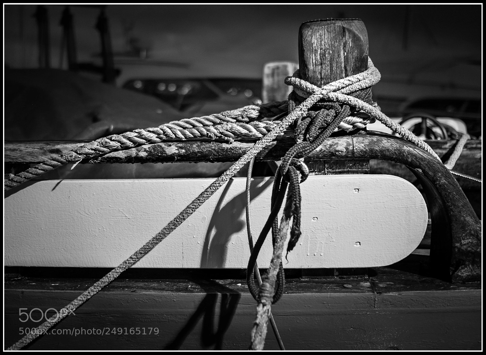 Fujifilm X-T10 sample photo. Boat/rope photography