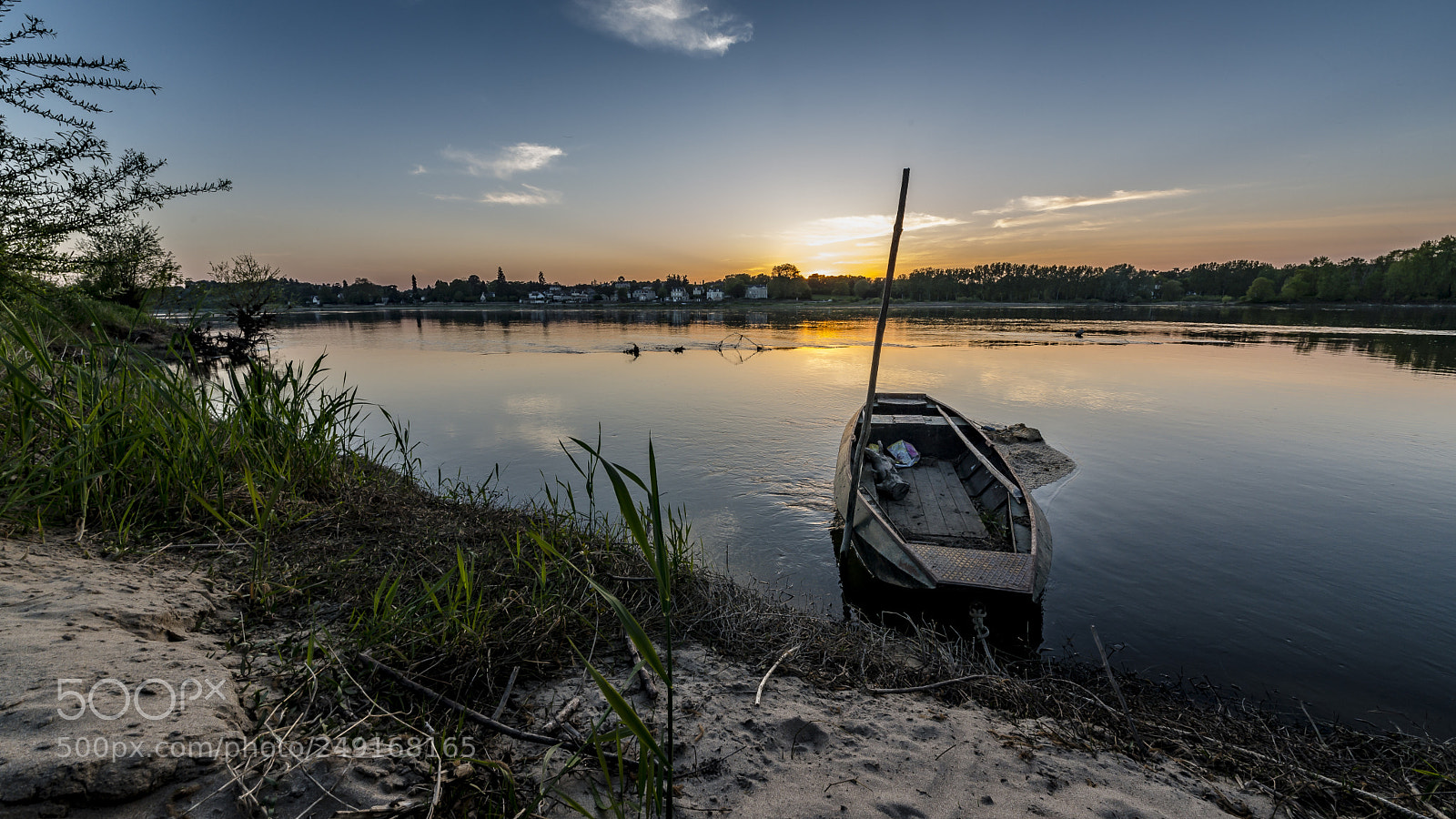 Nikon D600 sample photo. Sundown and evening stroll photography