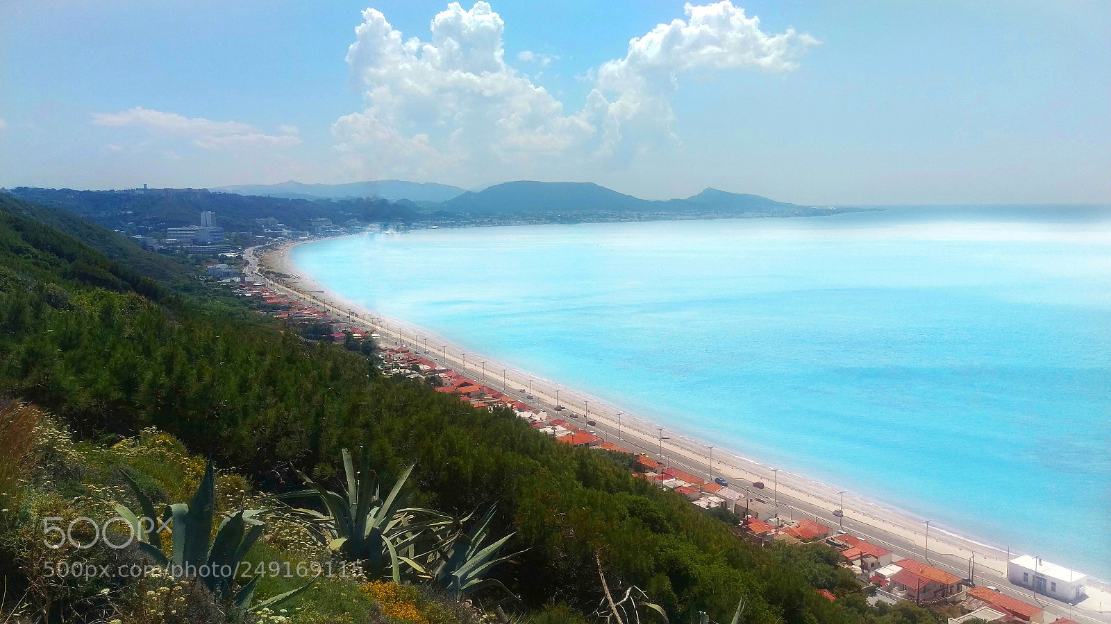 HTC ONE M9 sample photo. The tropical sea photography