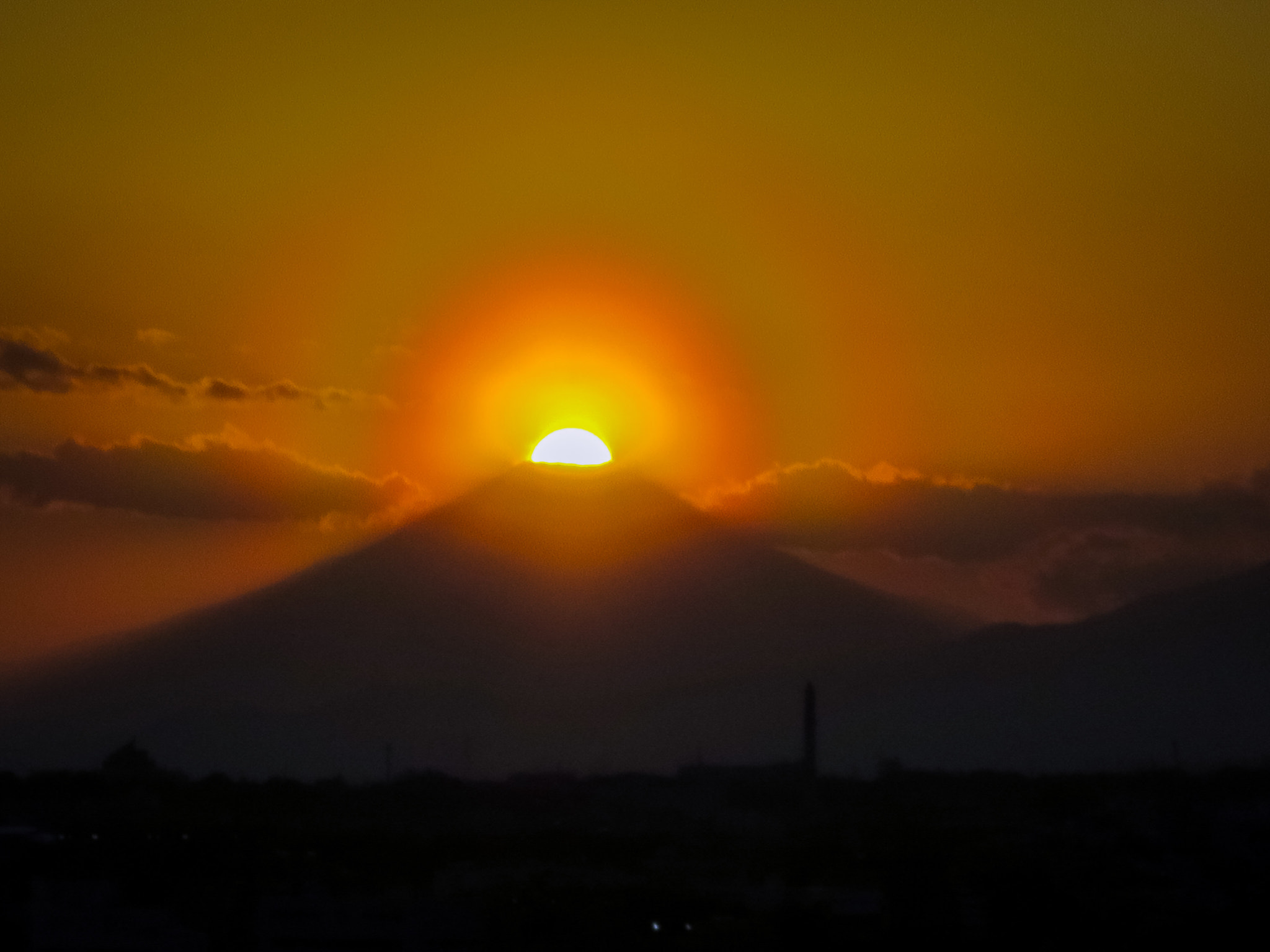 Canon PowerShot S120 sample photo. Diamond fuji with solar corona photography