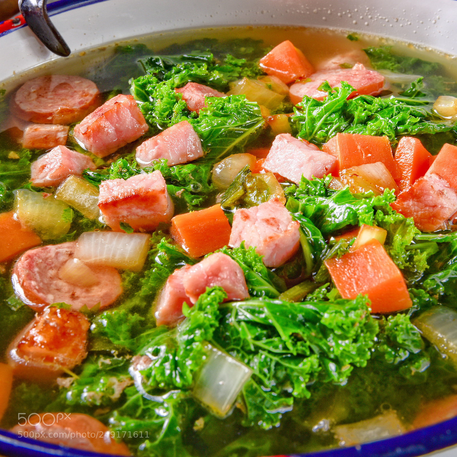 Nikon D810 sample photo. A tasty kale soup photography