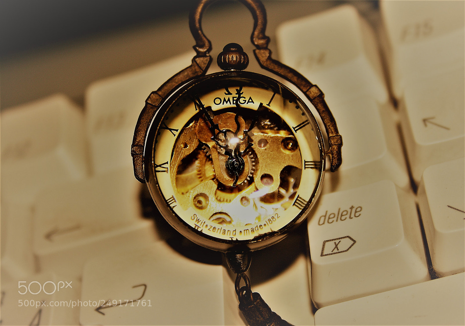 Canon EOS 1000D (EOS Digital Rebel XS / EOS Kiss F) sample photo. Delete omega photography