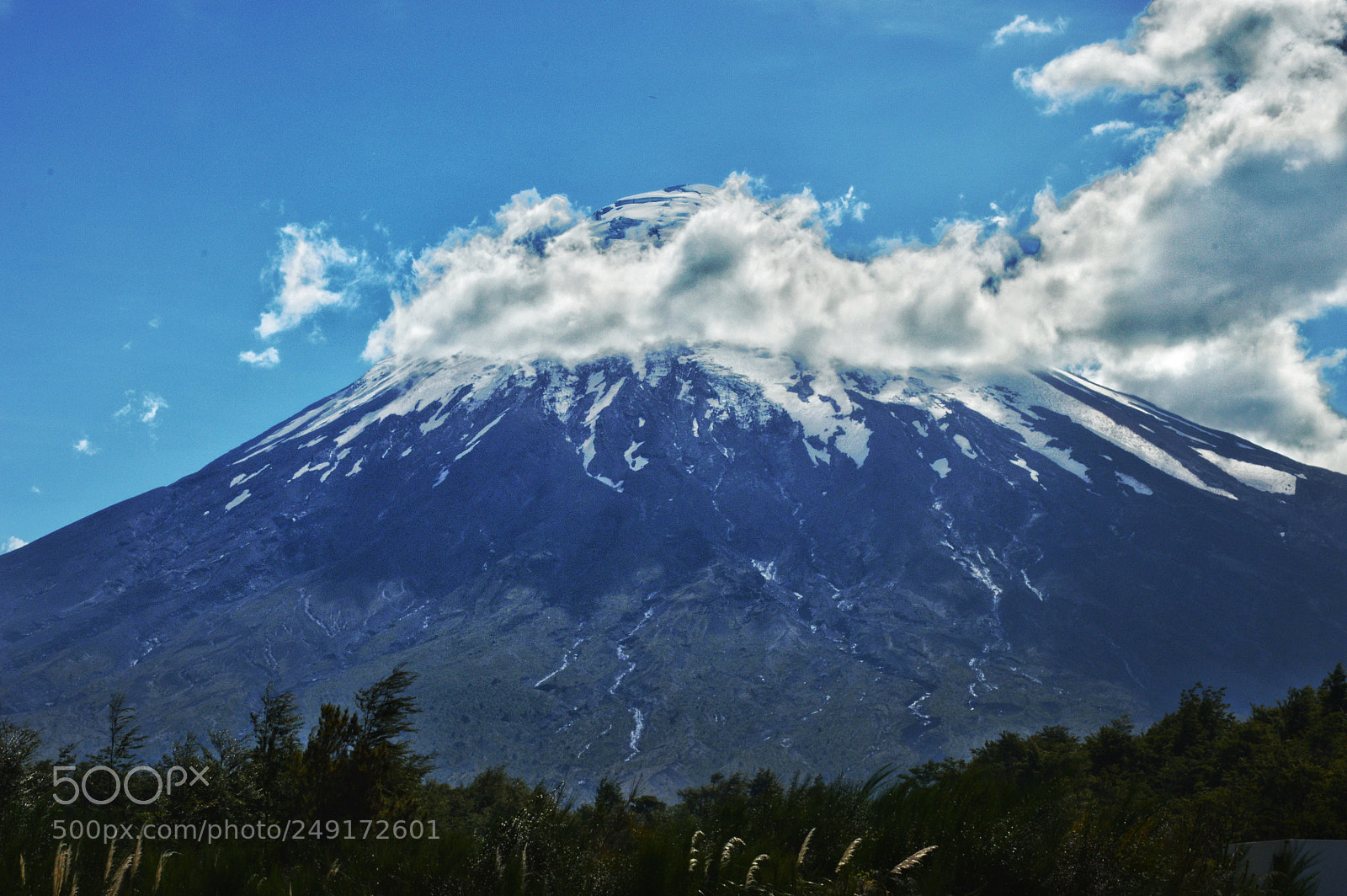 Nikon D3200 sample photo. Osorno vulcano in clouds photography
