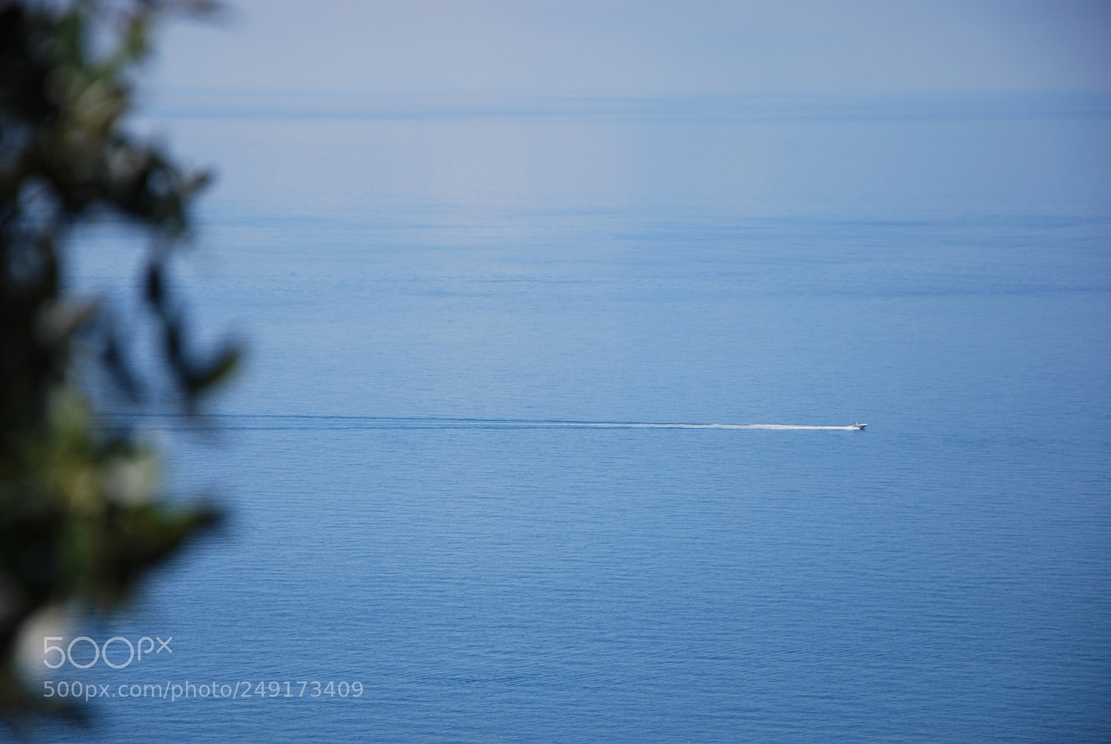 Nikon D60 sample photo. Wake photography