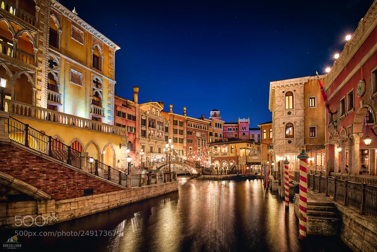 Nikon D810 sample photo. Venetian gondolas photography