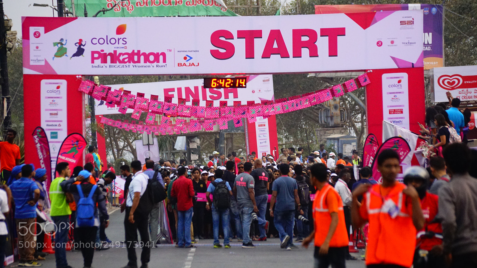 Sony ILCA-77M2 sample photo. Pinkthon 2018 photography