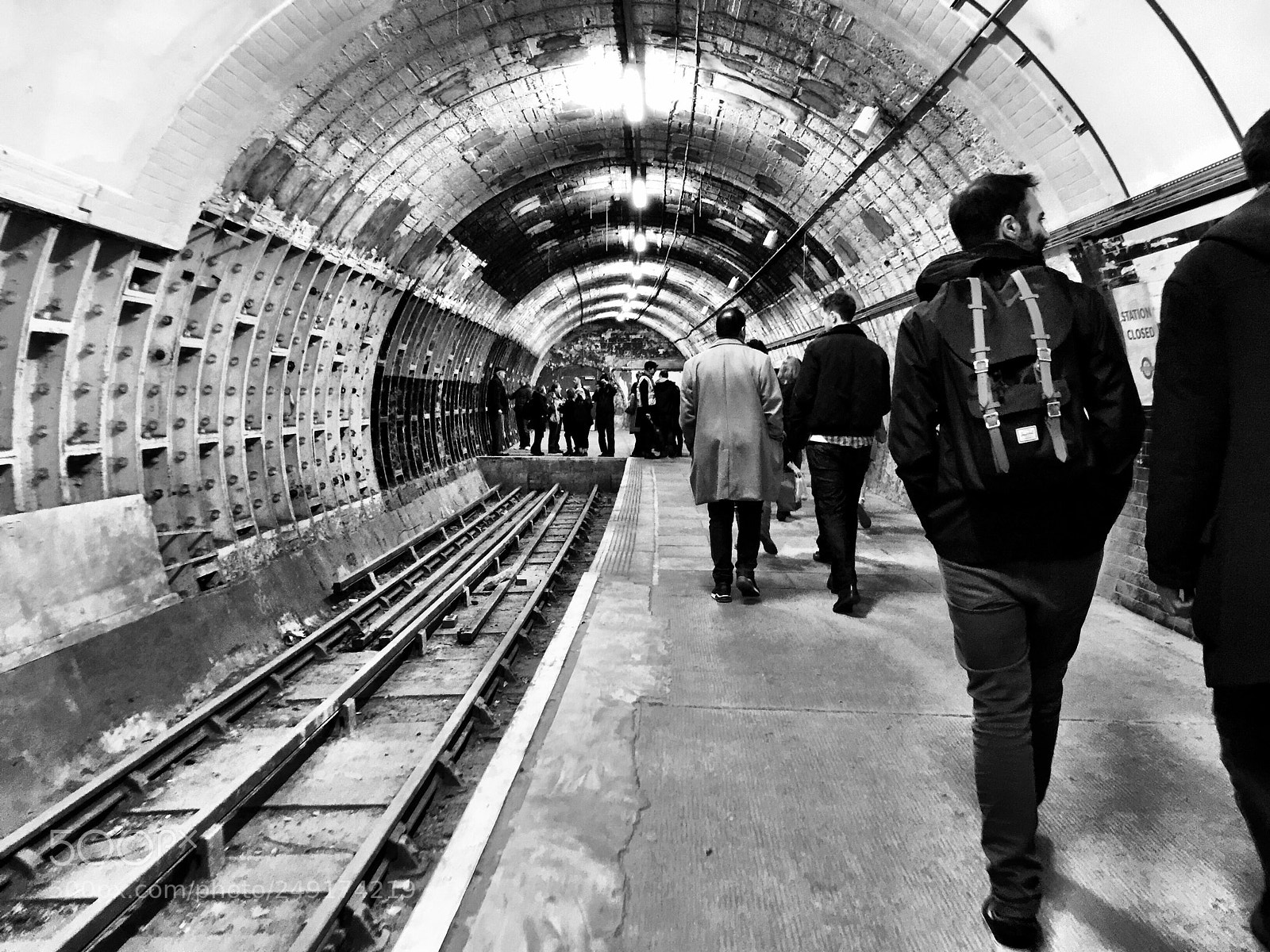Apple iPhone 6 Plus sample photo. Abandoned tube station. london photography