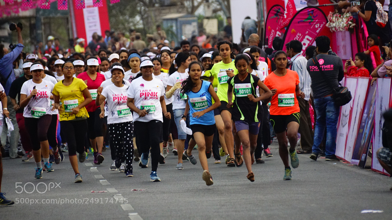 Sony ILCA-77M2 sample photo. Pinkthon 2018 photography