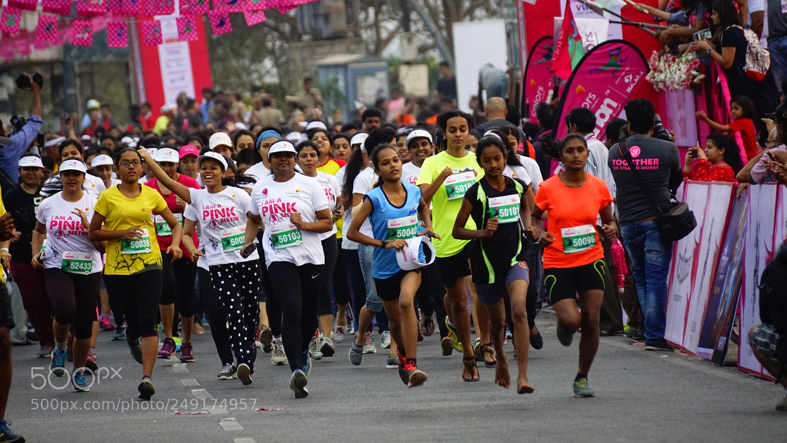 Sony ILCA-77M2 sample photo. Pinkthon 2018 photography