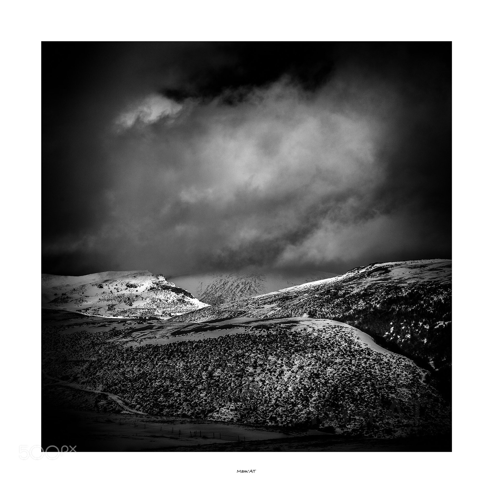 Canon EOS 6D Mark II sample photo. Monts du cantal photography