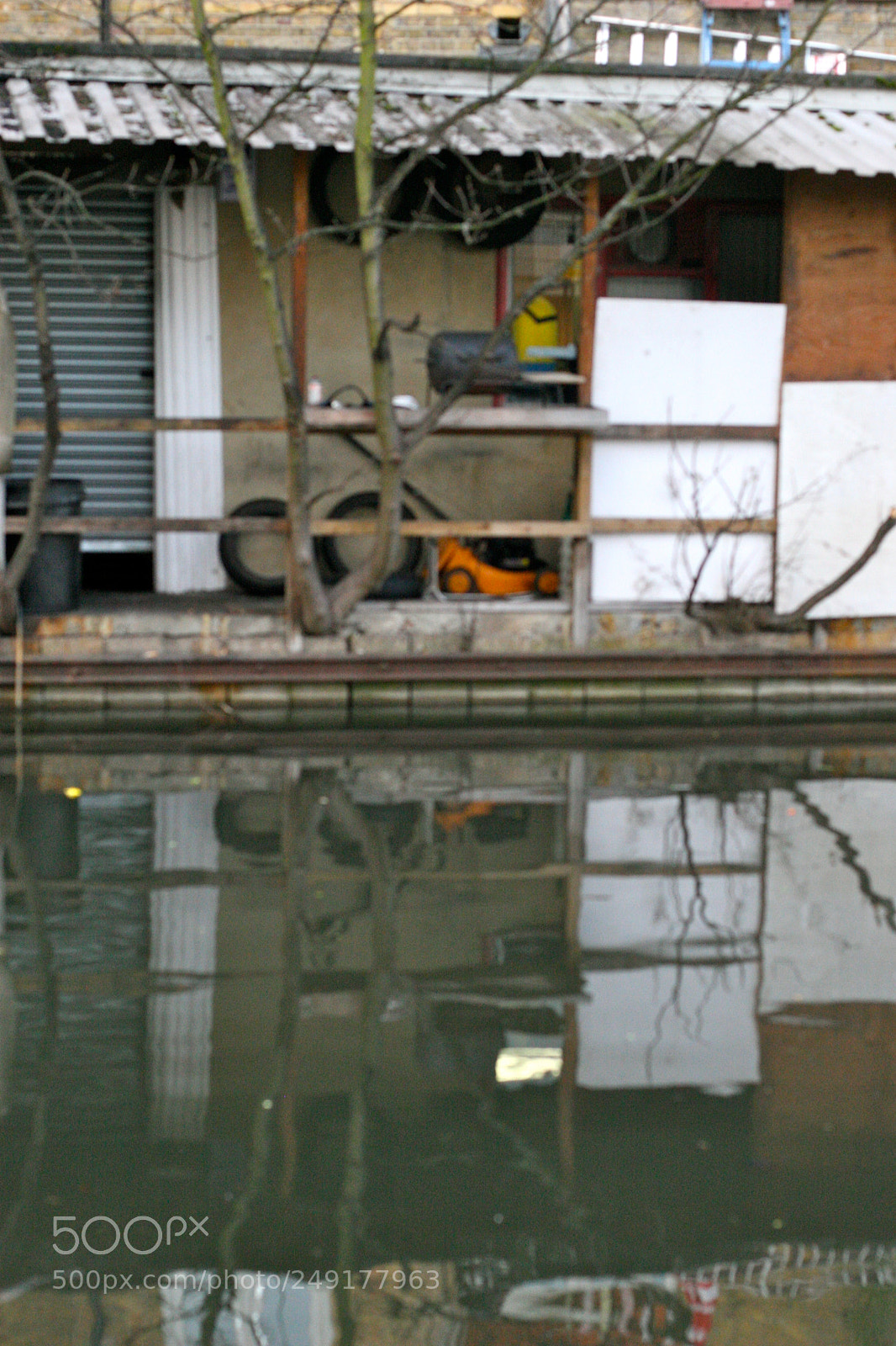 Canon EOS 30D sample photo. Behind the facade photography