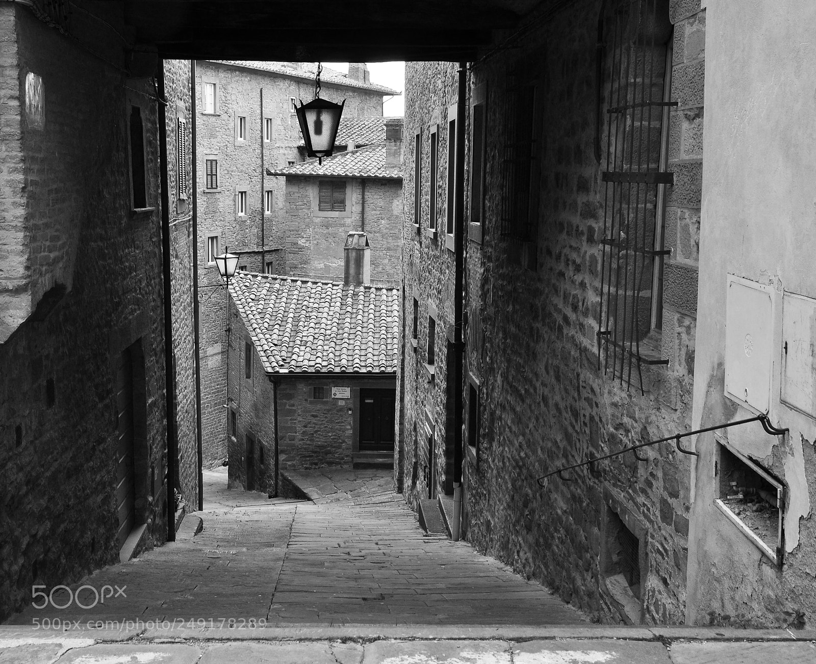 Nikon D90 sample photo. Way down photography