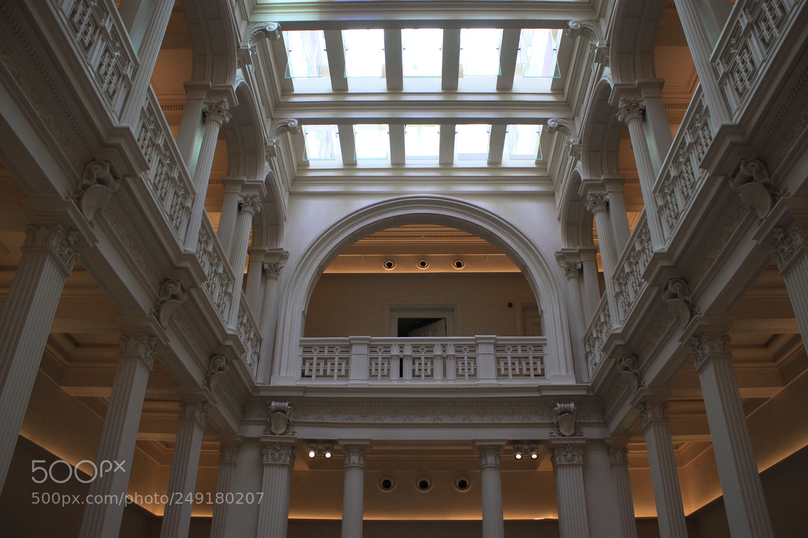 Canon EF-S 18-55mm F3.5-5.6 IS sample photo. Img photography