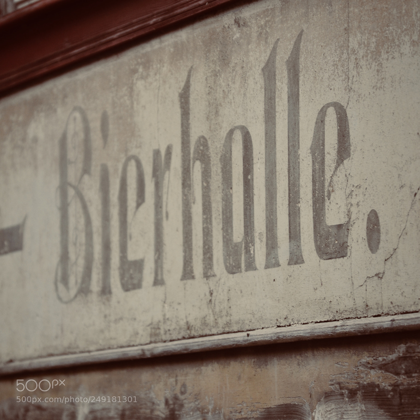 Nikon D3100 sample photo. Bierhalle photography