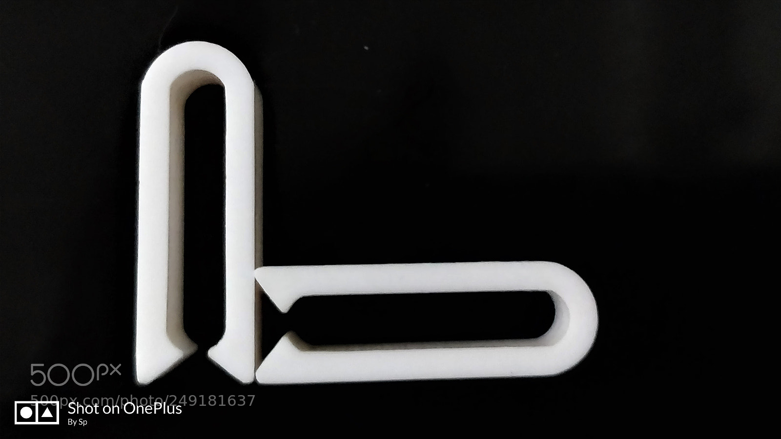 OnePlus 5 sample photo. Abstracts photography