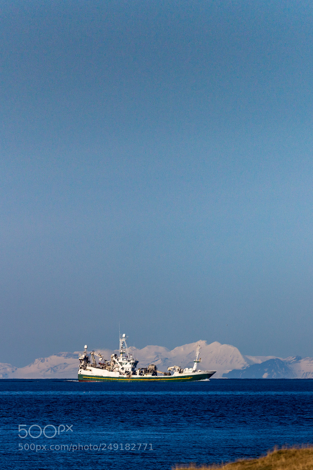 Canon EOS 700D (EOS Rebel T5i / EOS Kiss X7i) sample photo. Boat photography