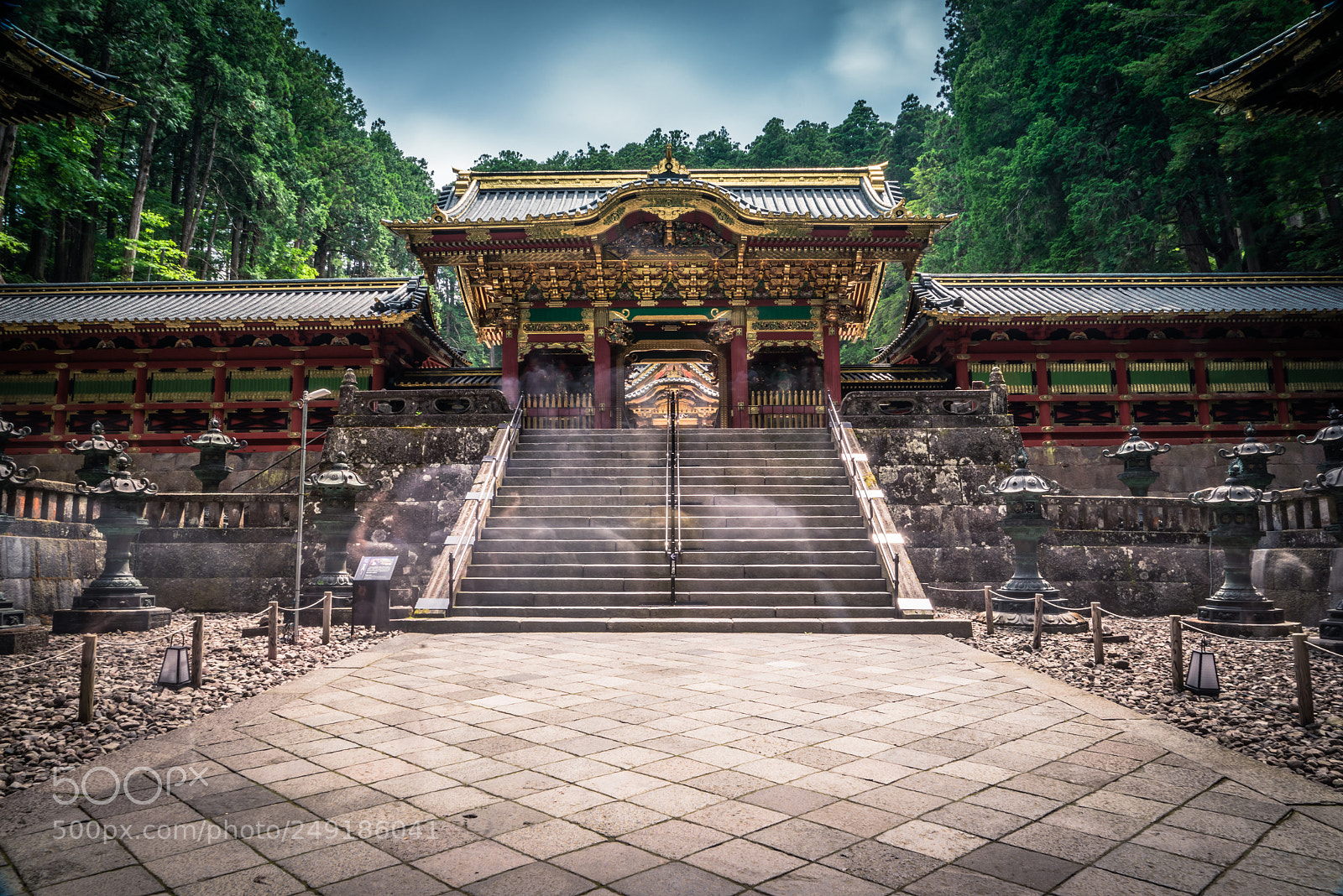Sony a7R sample photo. Taiyuinbyo photography