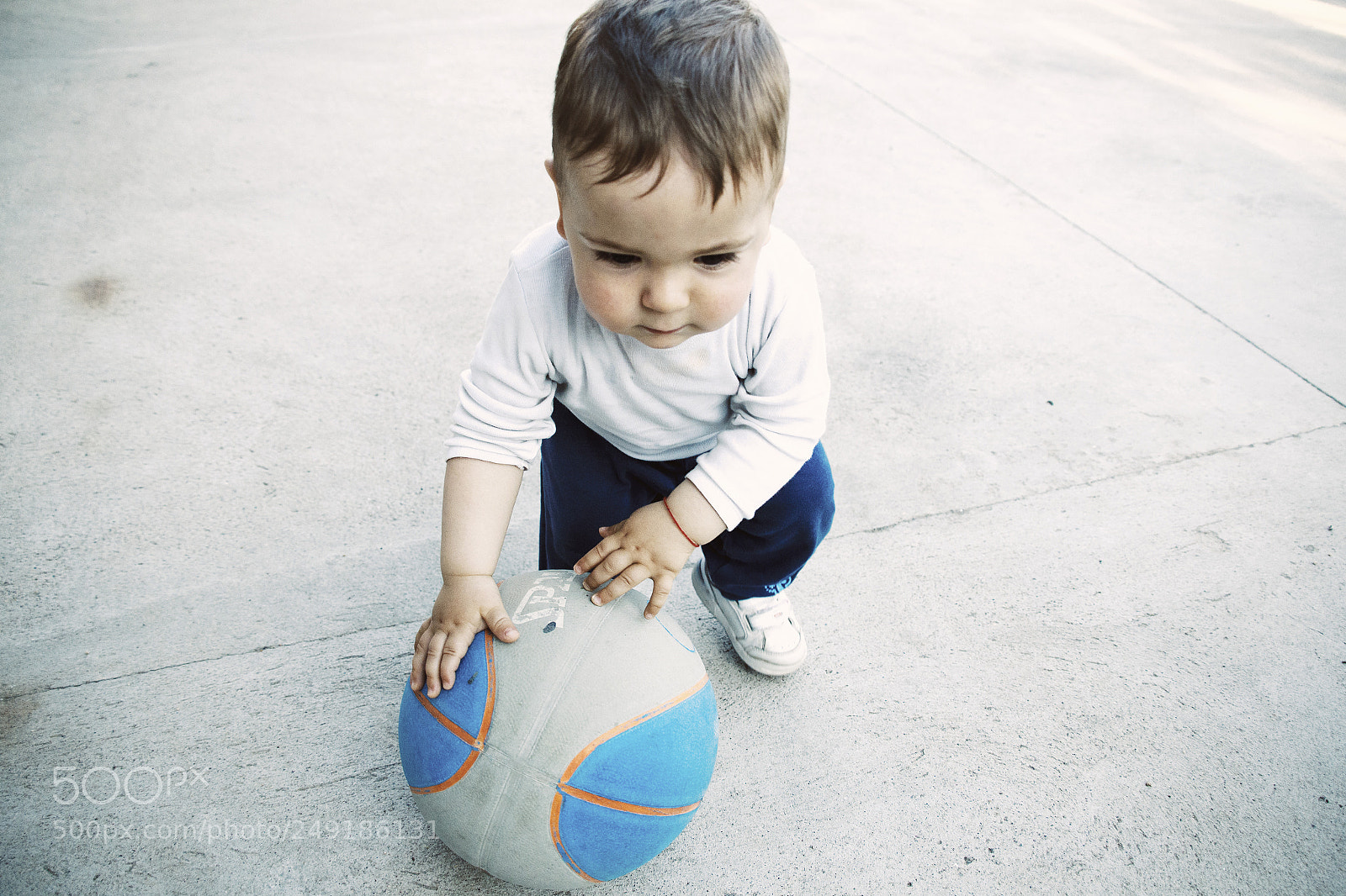 Canon EOS 600D (Rebel EOS T3i / EOS Kiss X5) sample photo. Choose sport photography