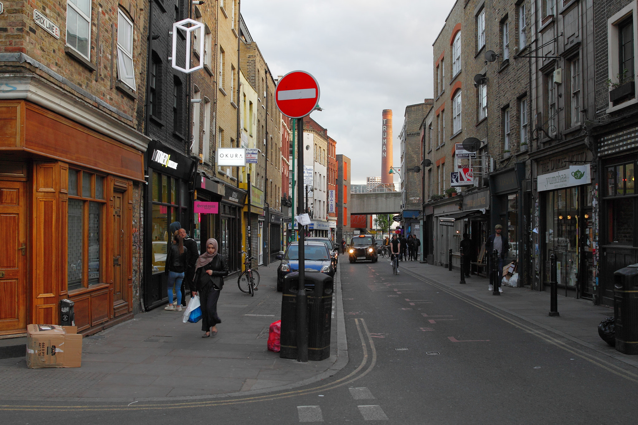 Canon EF 24-70mm F2.8L II USM sample photo. Brick lane photography