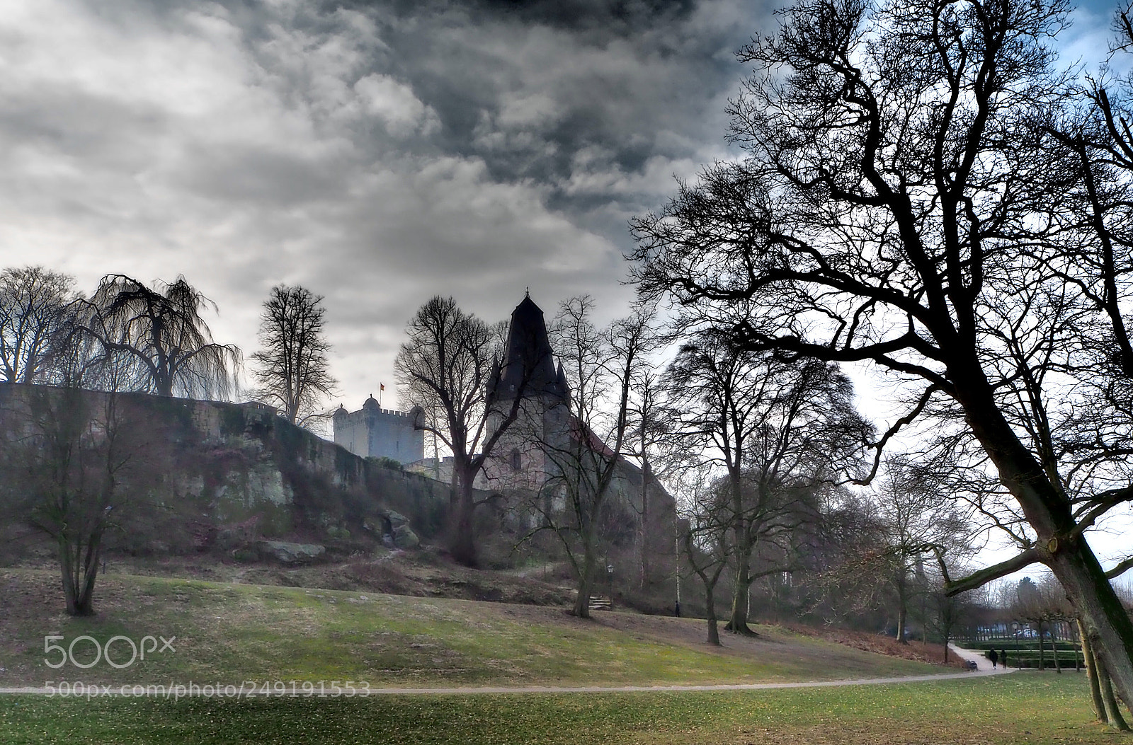 Olympus OM-D E-M10 II sample photo. Mystery castle photography