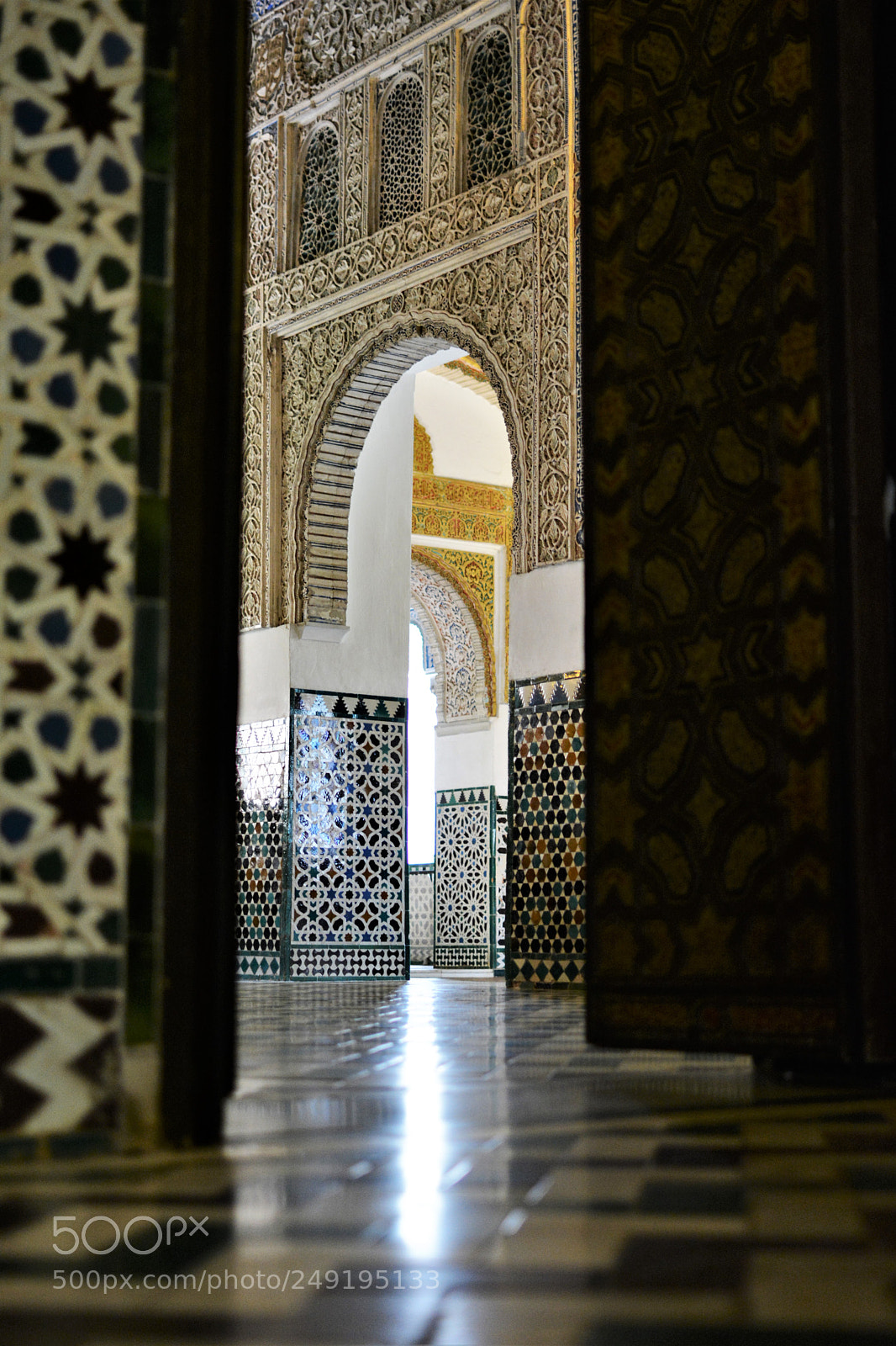 Nikon D5200 + Nikon AF-S DX Nikkor 35mm F1.8G sample photo. Nasrid palaces, alhambra photography