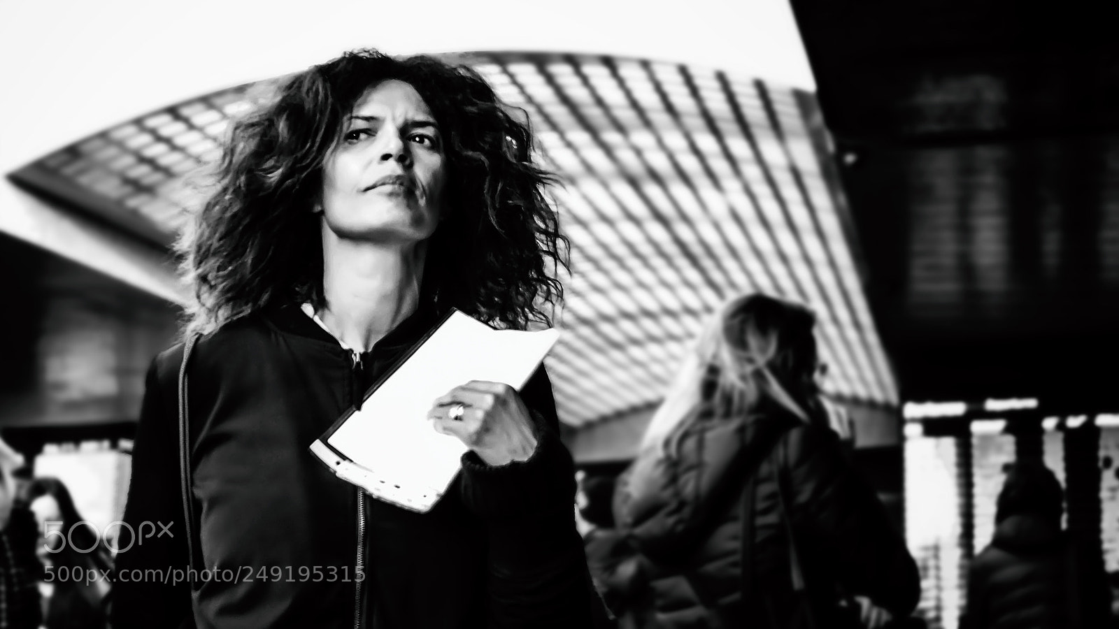 Olympus OM-D E-M10 II sample photo. Railway station #625 photography