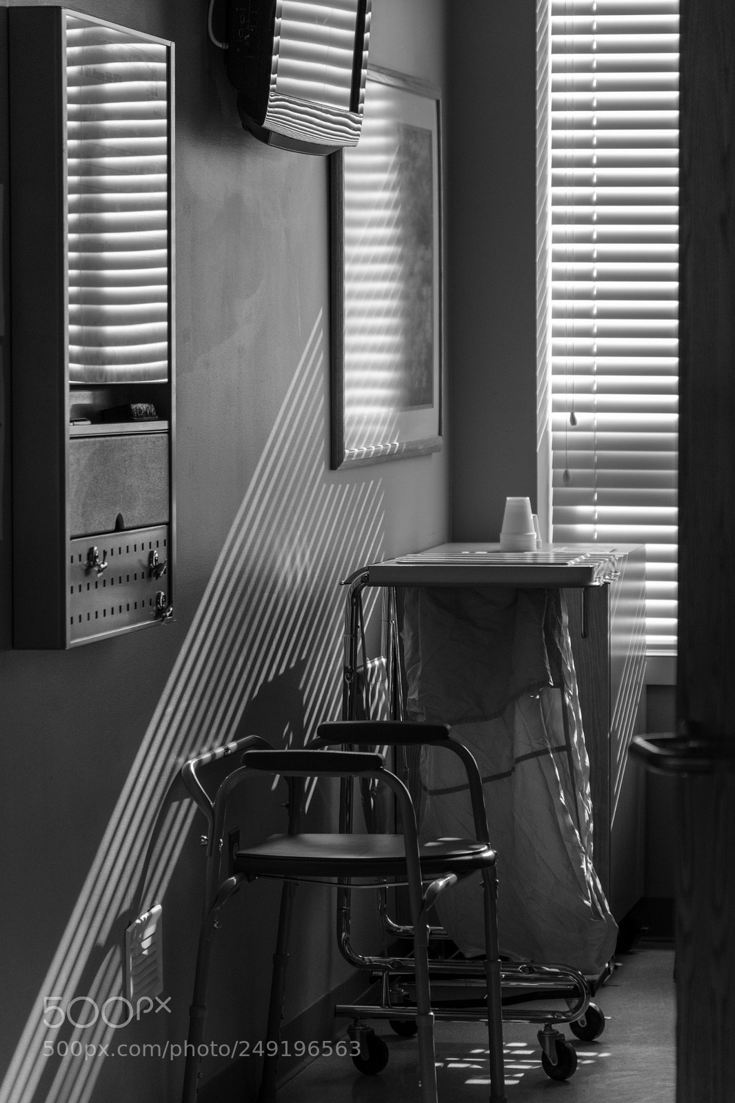Nikon D7100 sample photo. Slotted light. photography