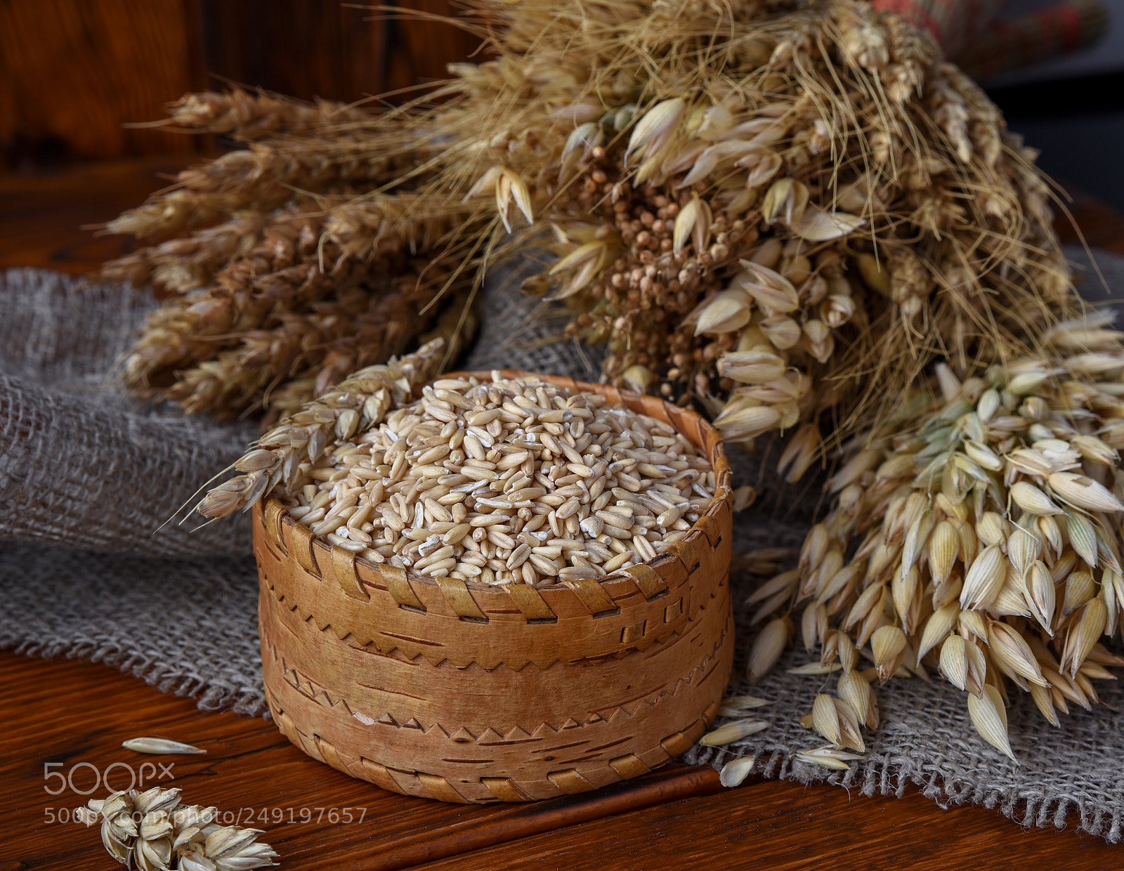 Nikon D750 sample photo. Grains of whole oats photography