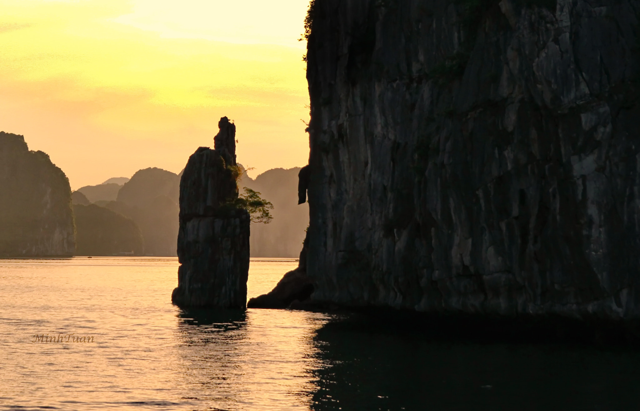 Canon EF-S 17-55mm F2.8 IS USM sample photo. Buddha de mer photography