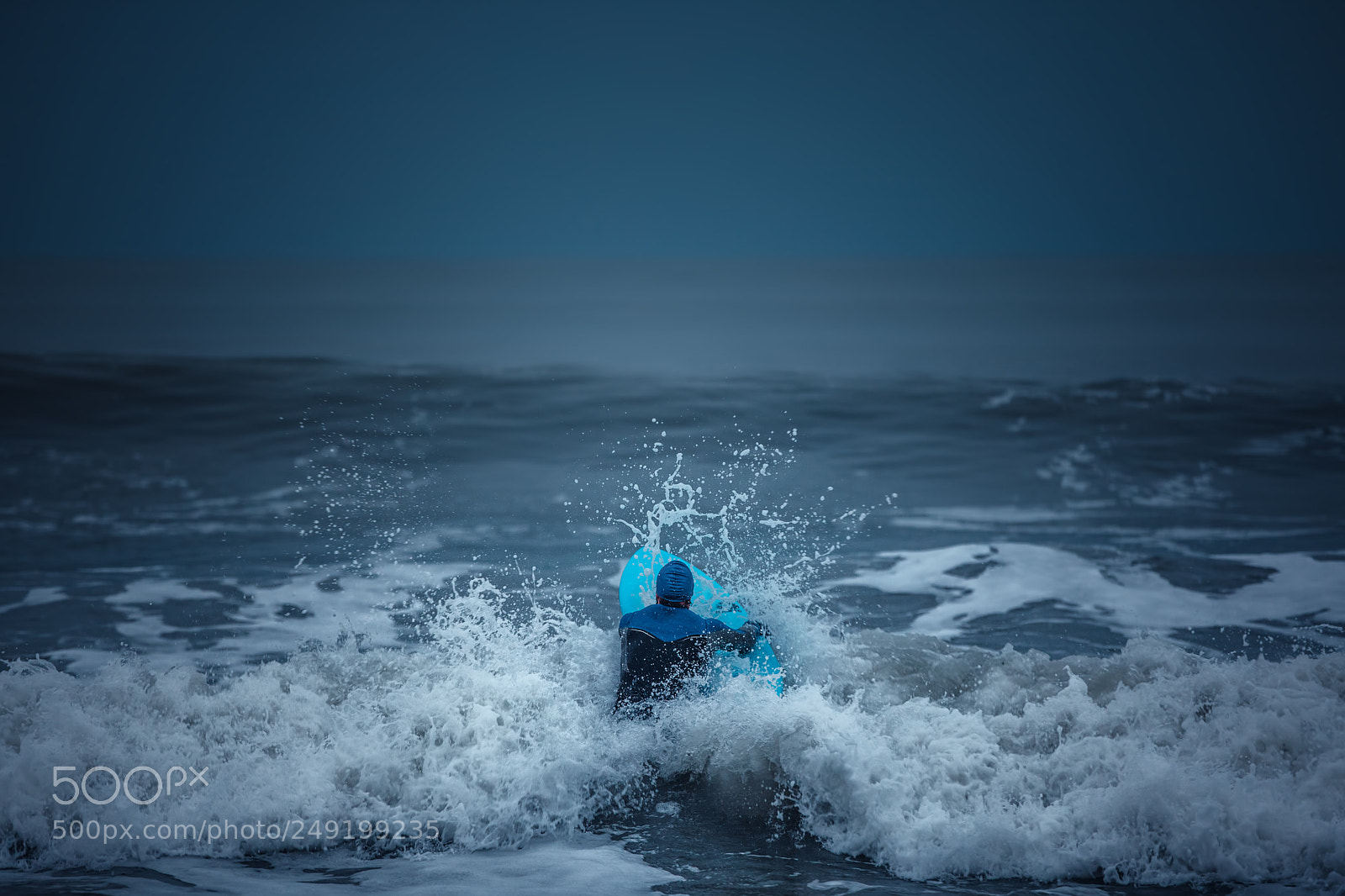 Canon EOS 5D Mark IV sample photo. Surfer catches huge waves photography