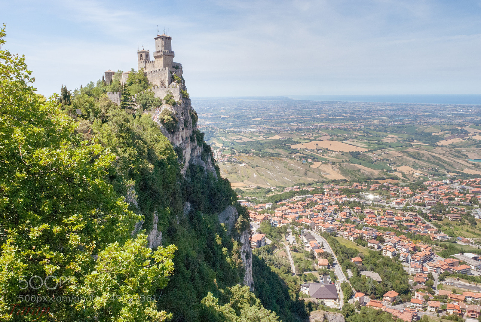 Sony Alpha DSLR-A300 sample photo. San marino photography
