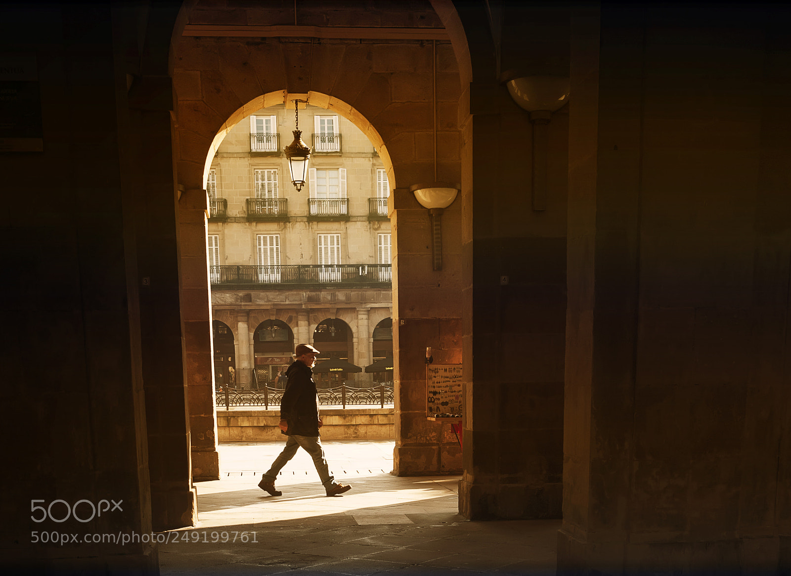 Nikon D300 sample photo. Bajo los soportales ii photography