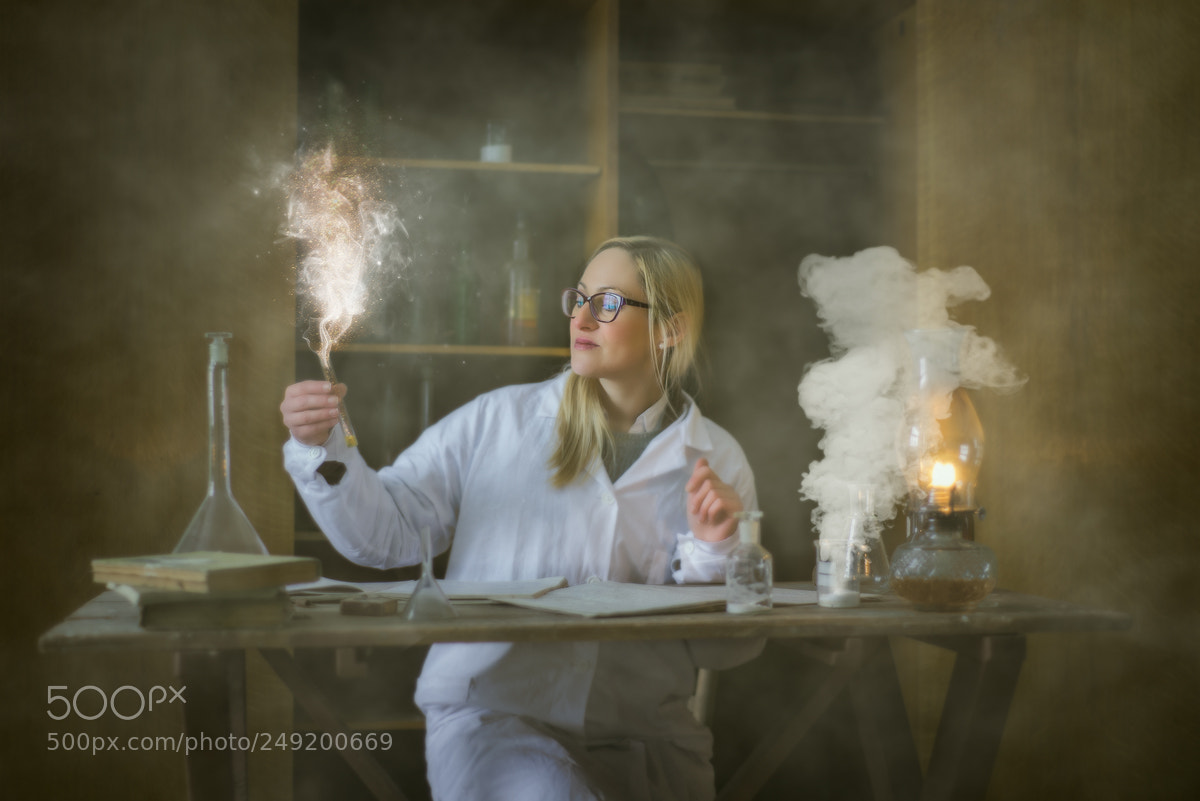 Nikon D610 sample photo. Chemistry photography