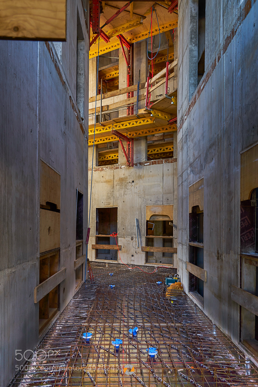 Sony a7 II sample photo. Inside the constructions photography