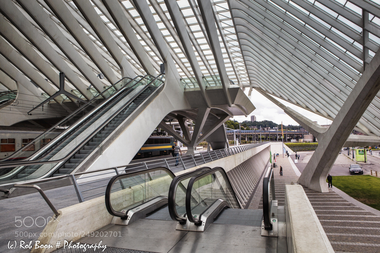 Canon EOS 5D Mark II sample photo. Guillemins railway station @ liege 10 photography