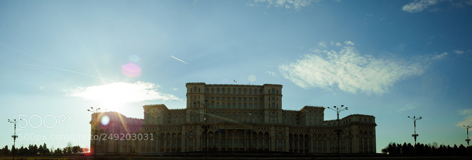 Canon EOS 350D (EOS Digital Rebel XT / EOS Kiss Digital N) sample photo. Parliament photography