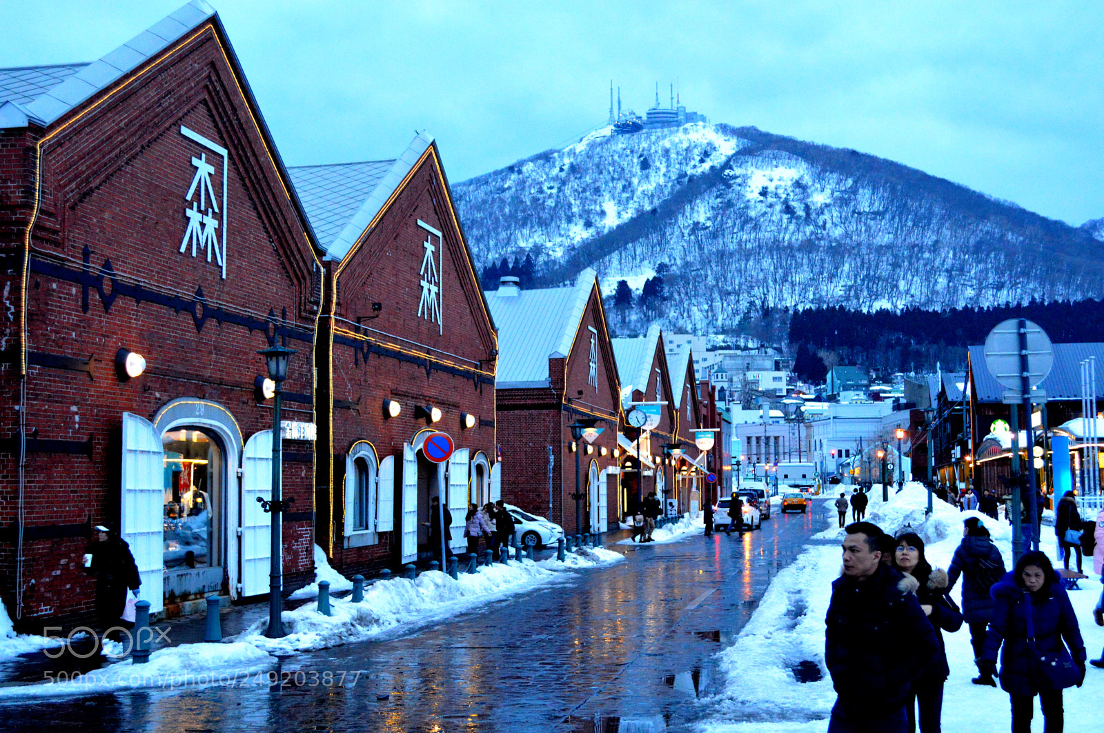 Nikon D3200 sample photo. History photography