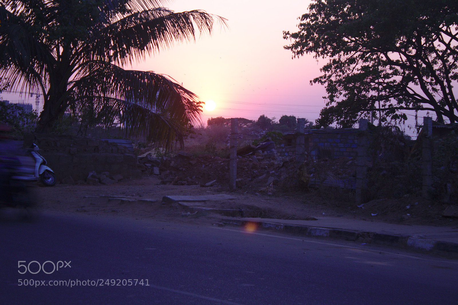 Canon EOS 1200D (EOS Rebel T5 / EOS Kiss X70 / EOS Hi) sample photo. Sunset at girinagar bangalore photography