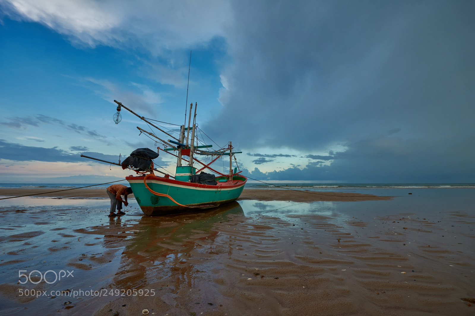Nikon D7200 sample photo. Stormy at cha am photography