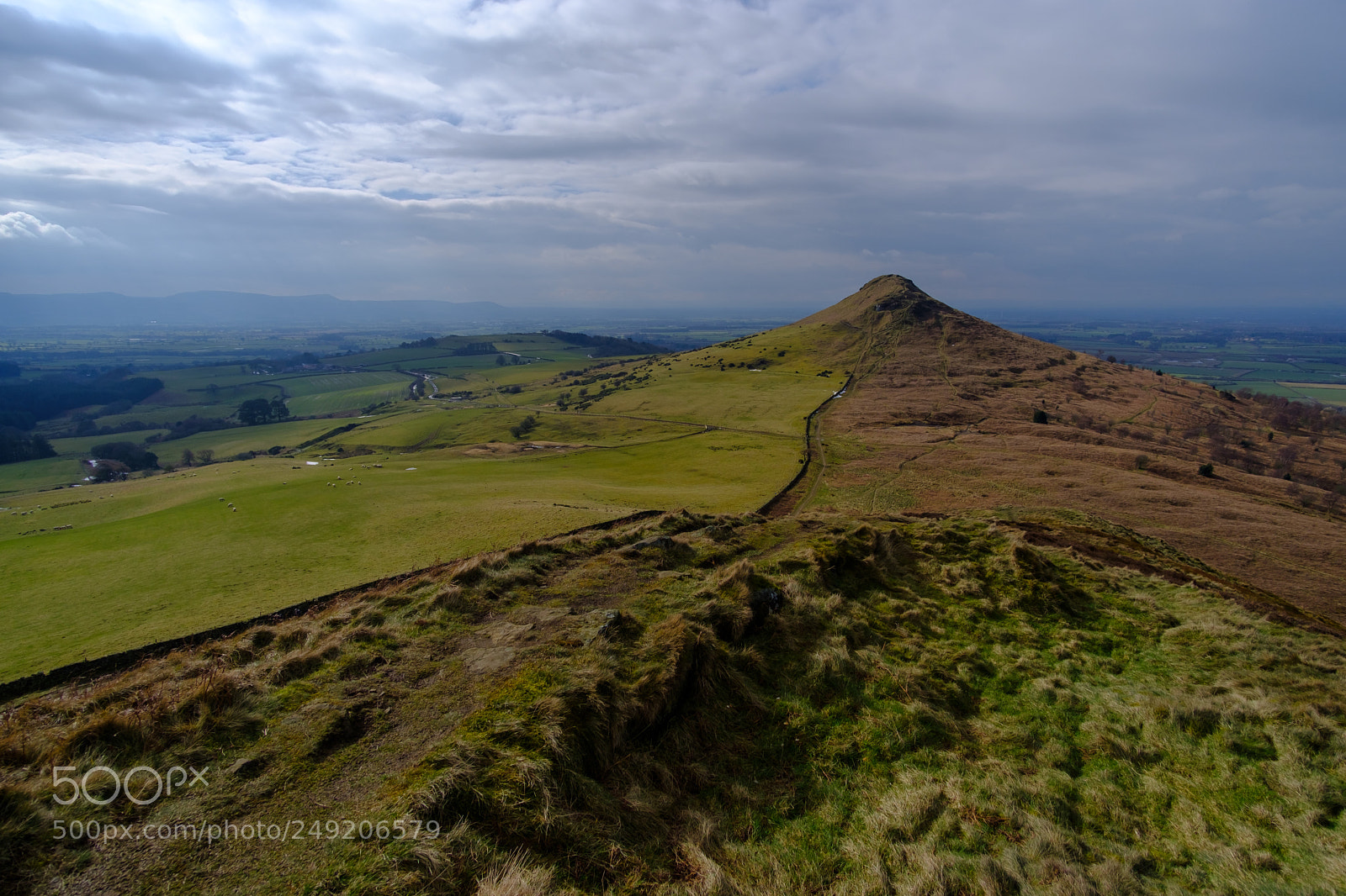 Fujifilm X-T2 sample photo. View of roseberry topping. photography