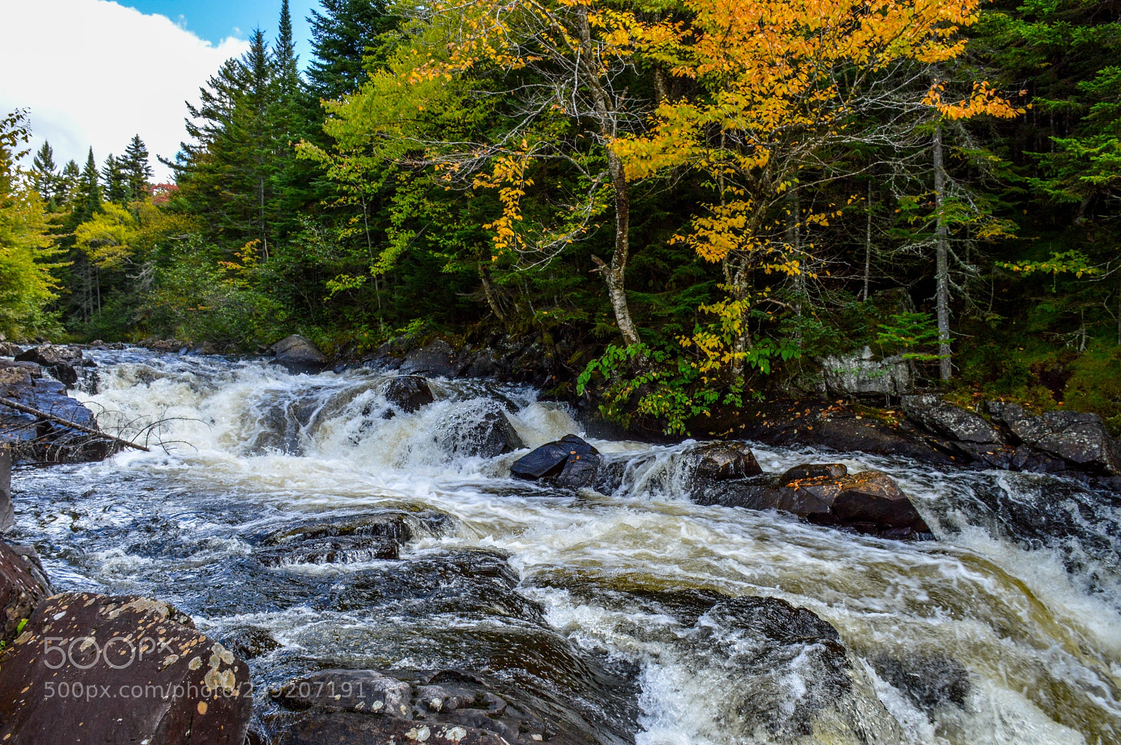 Nikon D3200 sample photo. Fast water photography