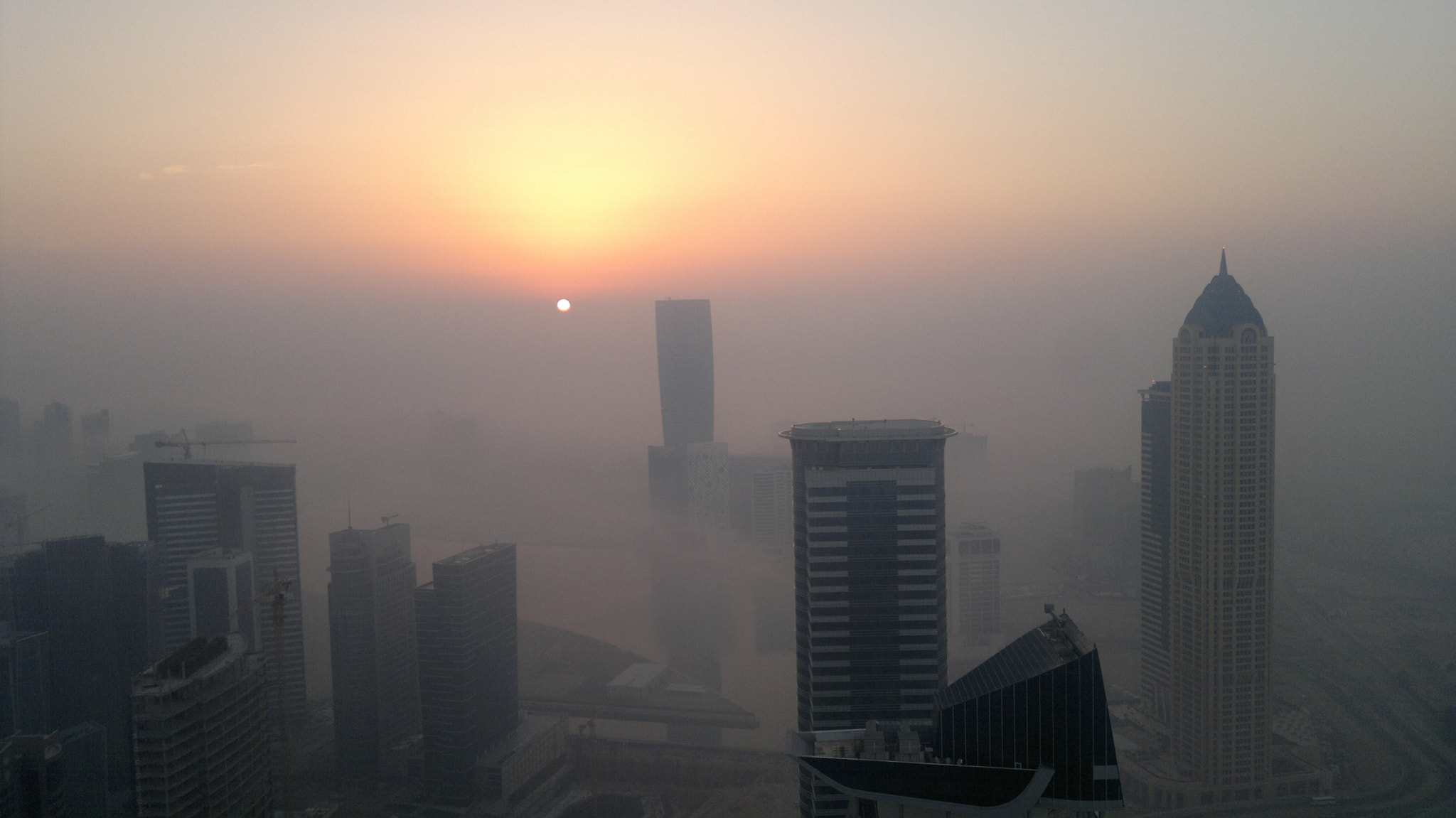 Nokia N8-00 sample photo. The distant sunrise photography
