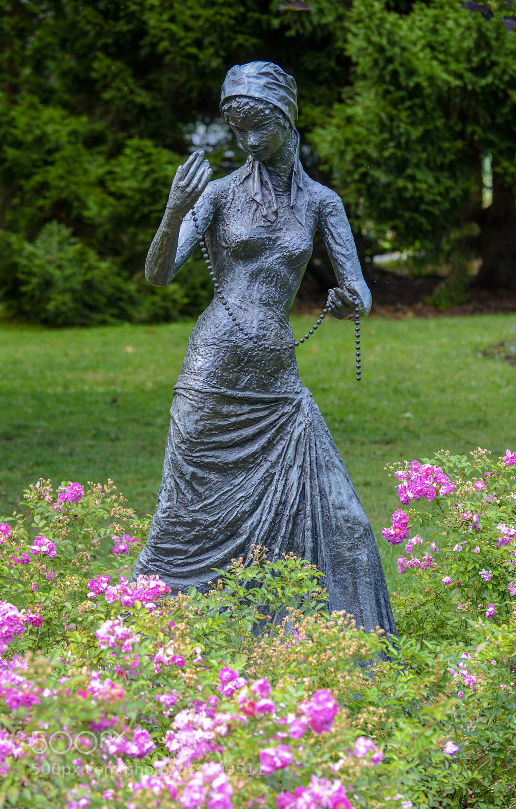Nikon D600 sample photo. Bed of flowers photography