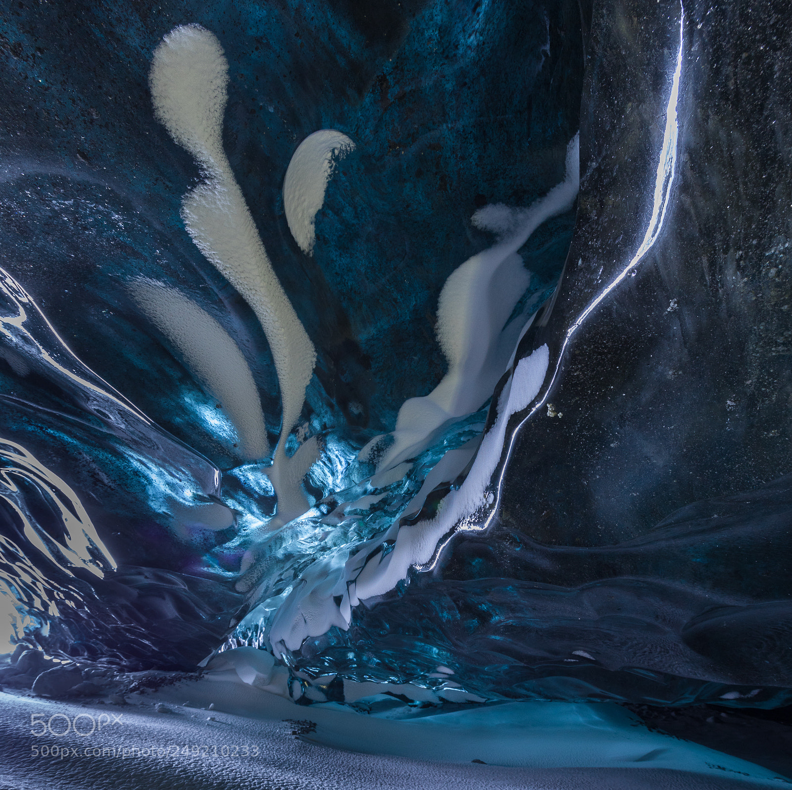 Canon EOS 5D Mark IV sample photo. Iceland, ice cave - 6569 photography