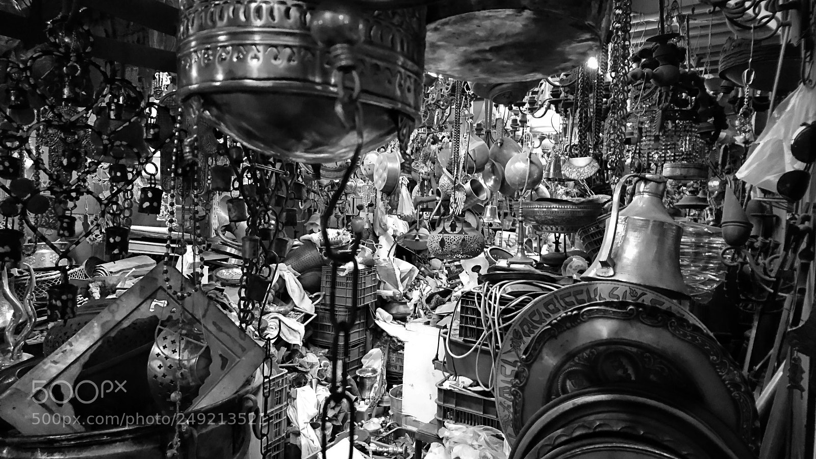 Sony Xperia XZ sample photo. Street merchant photography