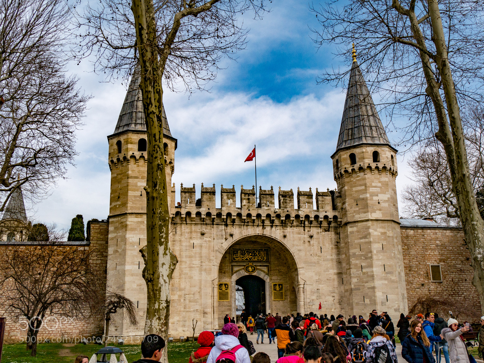 Panasonic Lumix DMC-G85 (Lumix DMC-G80) sample photo. Entrance of topkapi palace photography