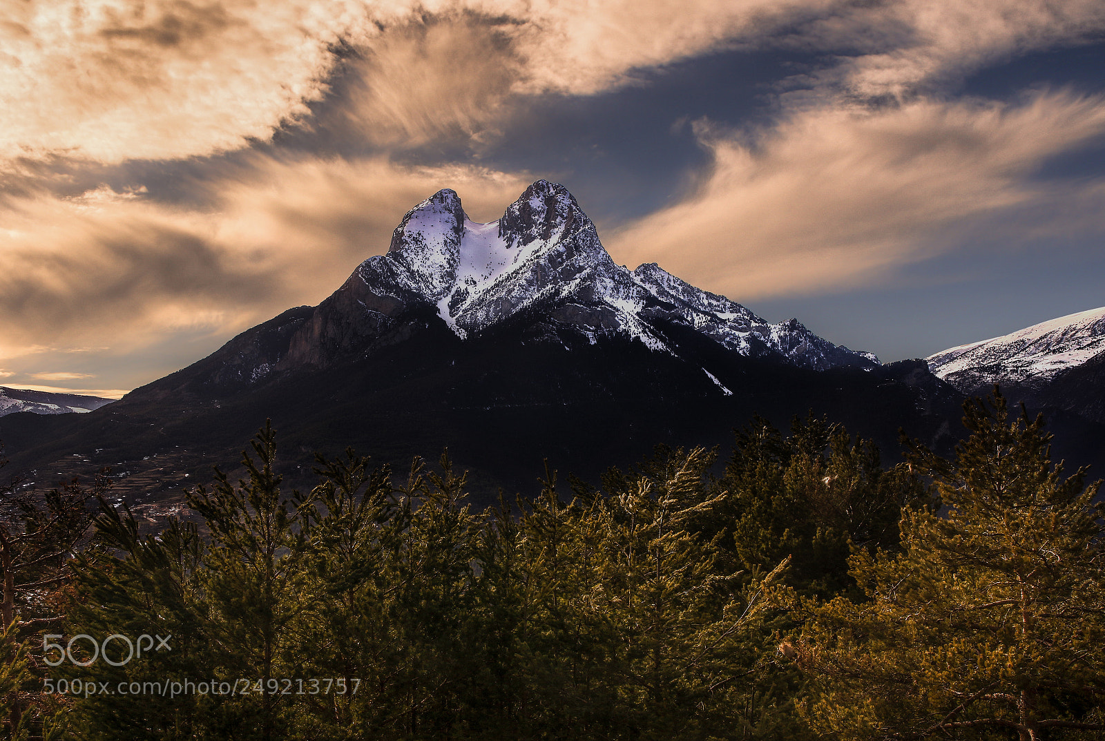 Canon EOS 7D Mark II sample photo. "two peaks" photography