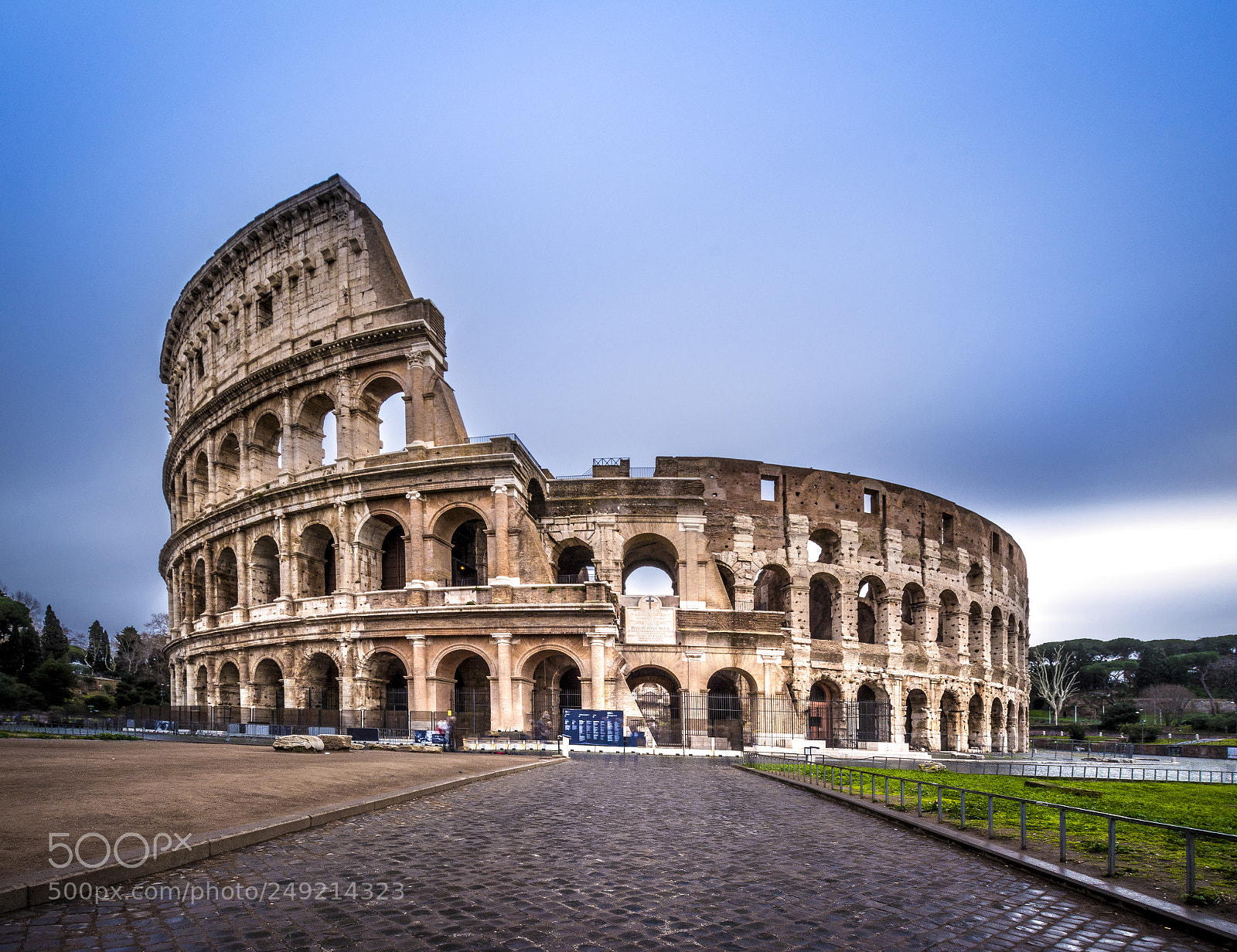 Nikon D5200 sample photo. The way to colosseo photography