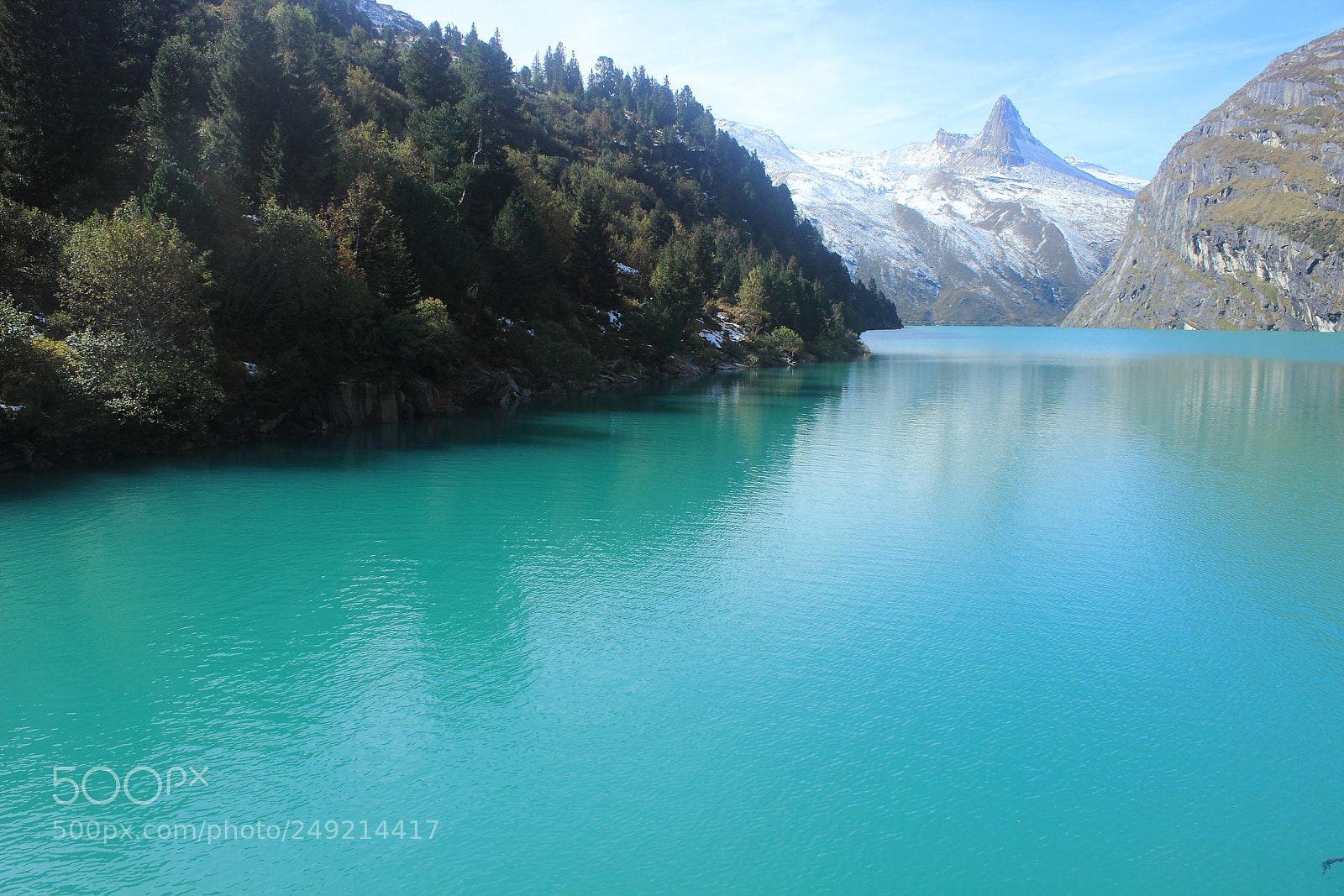 Canon EOS 600D (Rebel EOS T3i / EOS Kiss X5) sample photo. Vals, switzerland photography