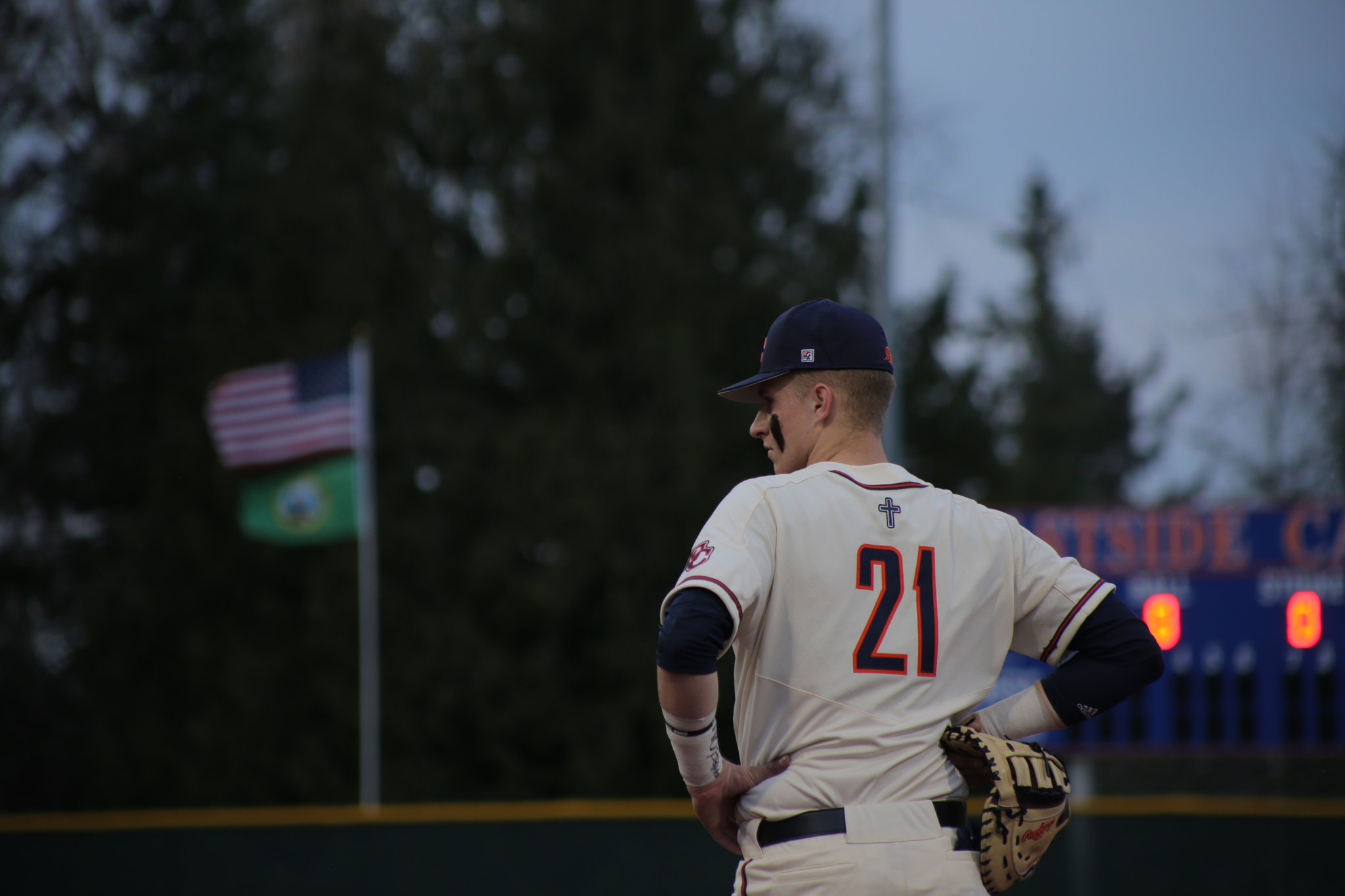 Canon EF 75-300mm f/4-5.6 sample photo. Opening day photography